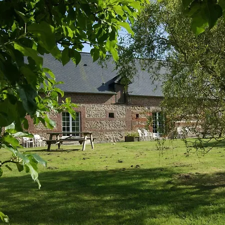 Charmante Normannische Les Chataigniers 3 By Interhome