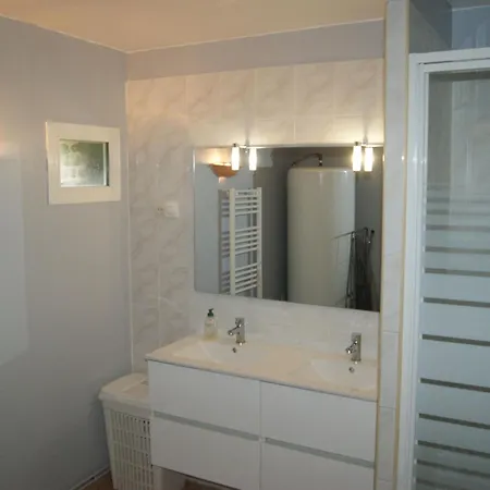 Casa de Férias Charmante Normannische Les Chataigniers 3 By Interhome
