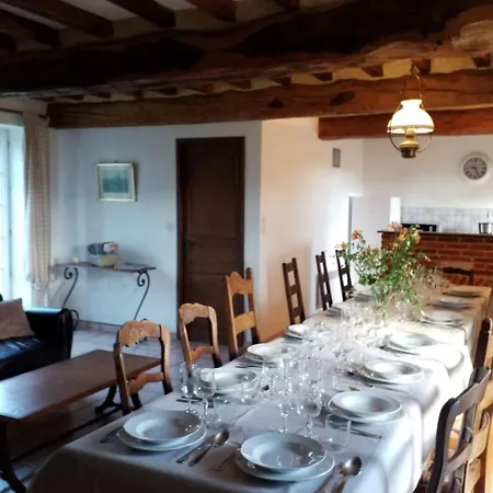 Casa de Férias Charmante Normannische Les Chataigniers 3 By Interhome
