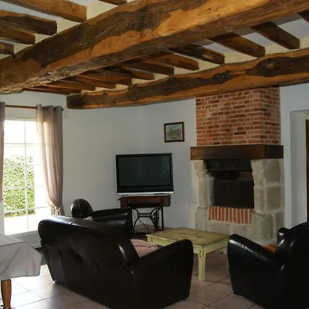 Charmante Normannische Les Chataigniers 3 By Interhome